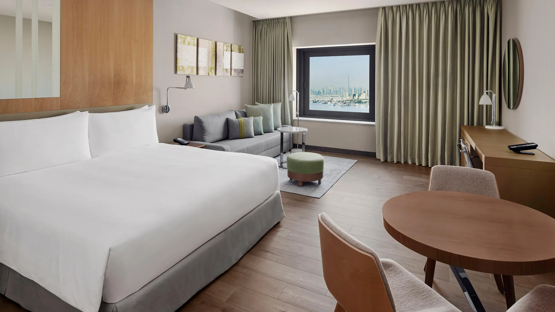 מלון Holiday Inn & Suites - Dubai Festival City By Ihg