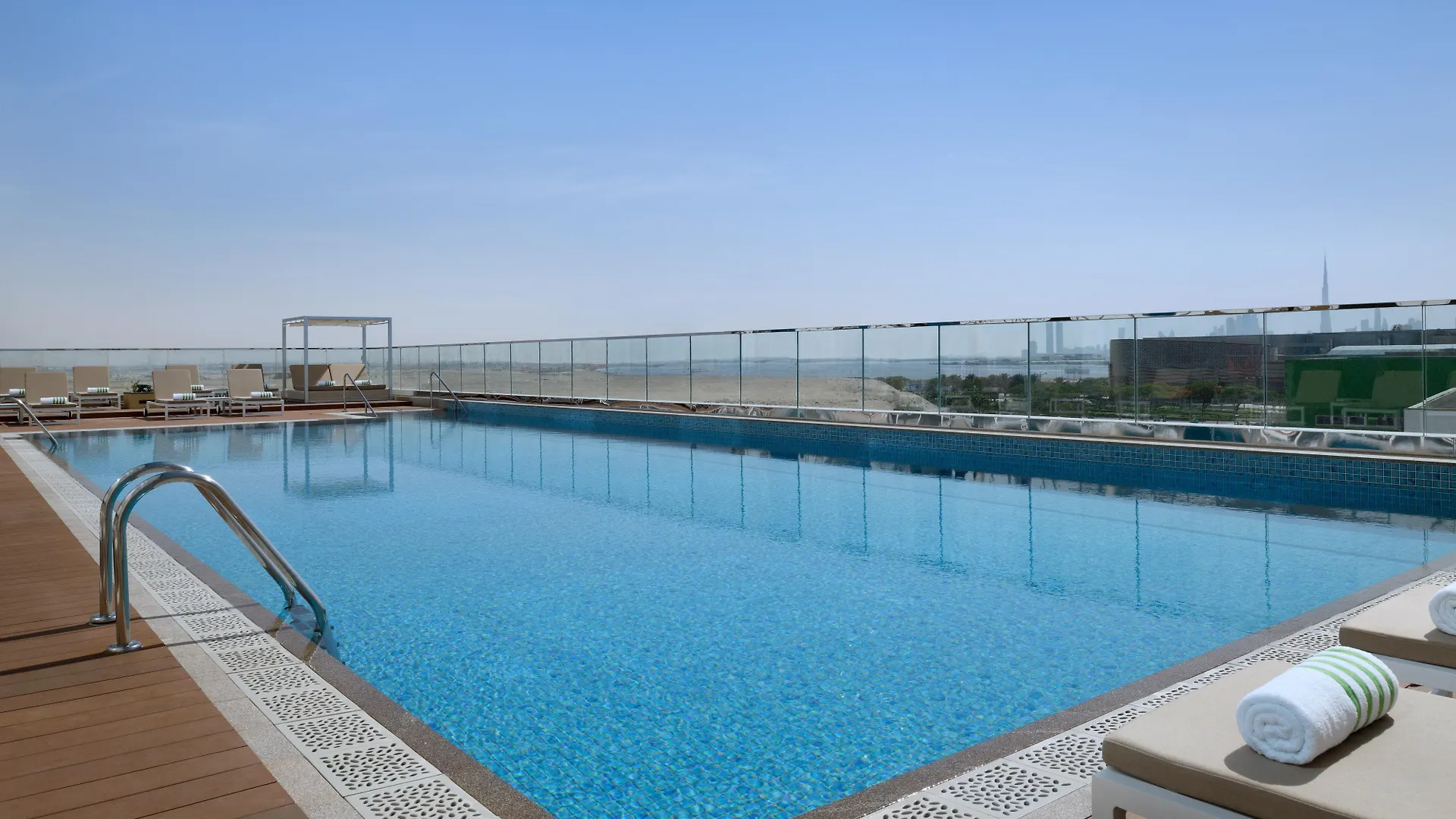 Holiday Inn & Suites - Dubai Festival City By Ihg 4*,  איחוד האמירויות הערביות