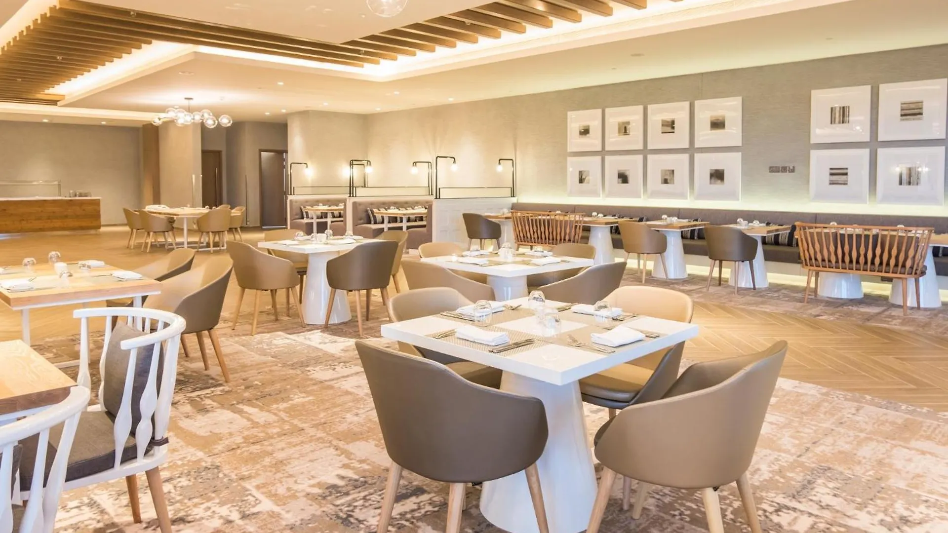 Holiday Inn & Suites - Dubai Festival City By Ihg Отель