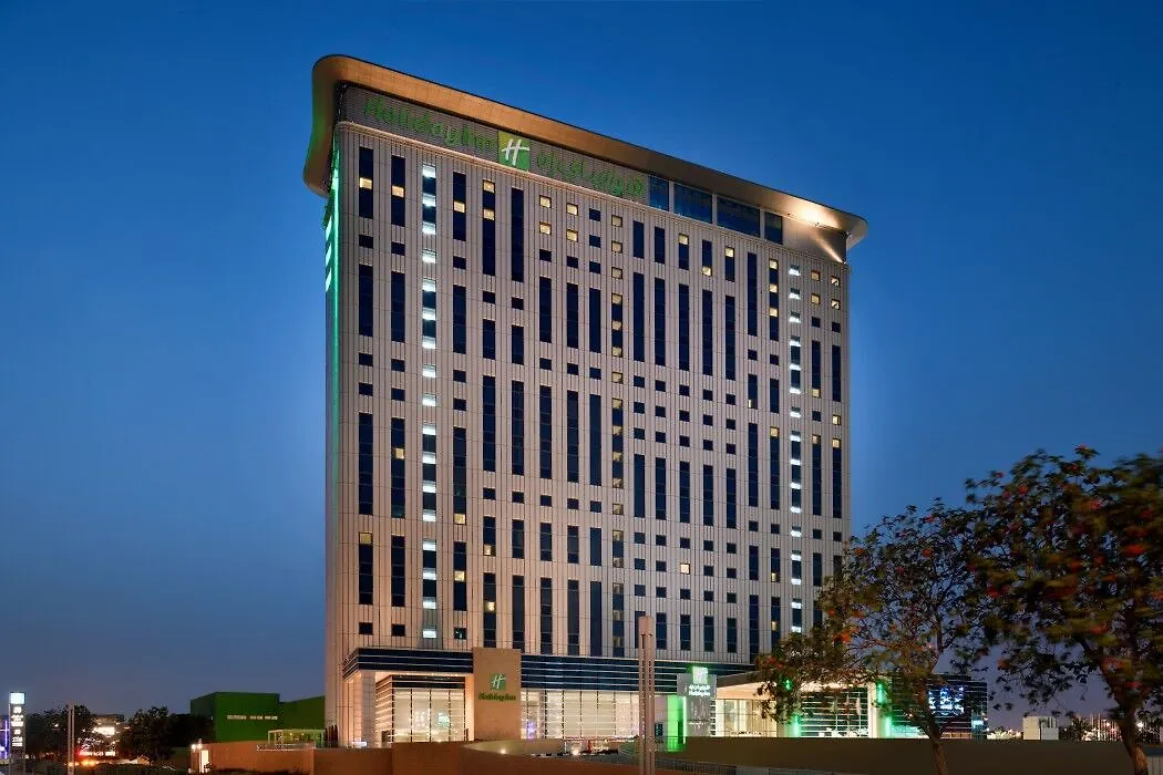 מלון Holiday Inn & Suites - Dubai Festival City By Ihg